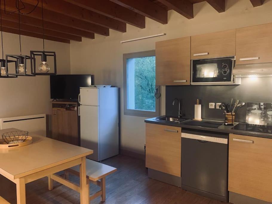 Appartement Chaleureux Chez Nadege Et Raphael Арро Экстерьер фото